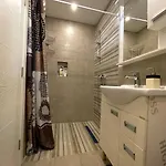 Apartamento Engadin's 1bdr In Center Sarajevo
