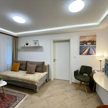 Engadin's 1bdr In Center سراييفو