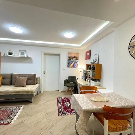 شقة Engadin's 1bdr In Center سراييفو