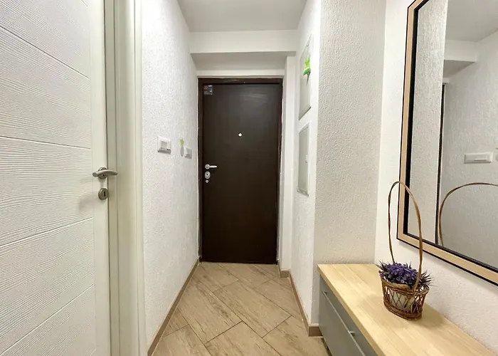 Apartment Engadin's 1bdr In Center Sarajevo